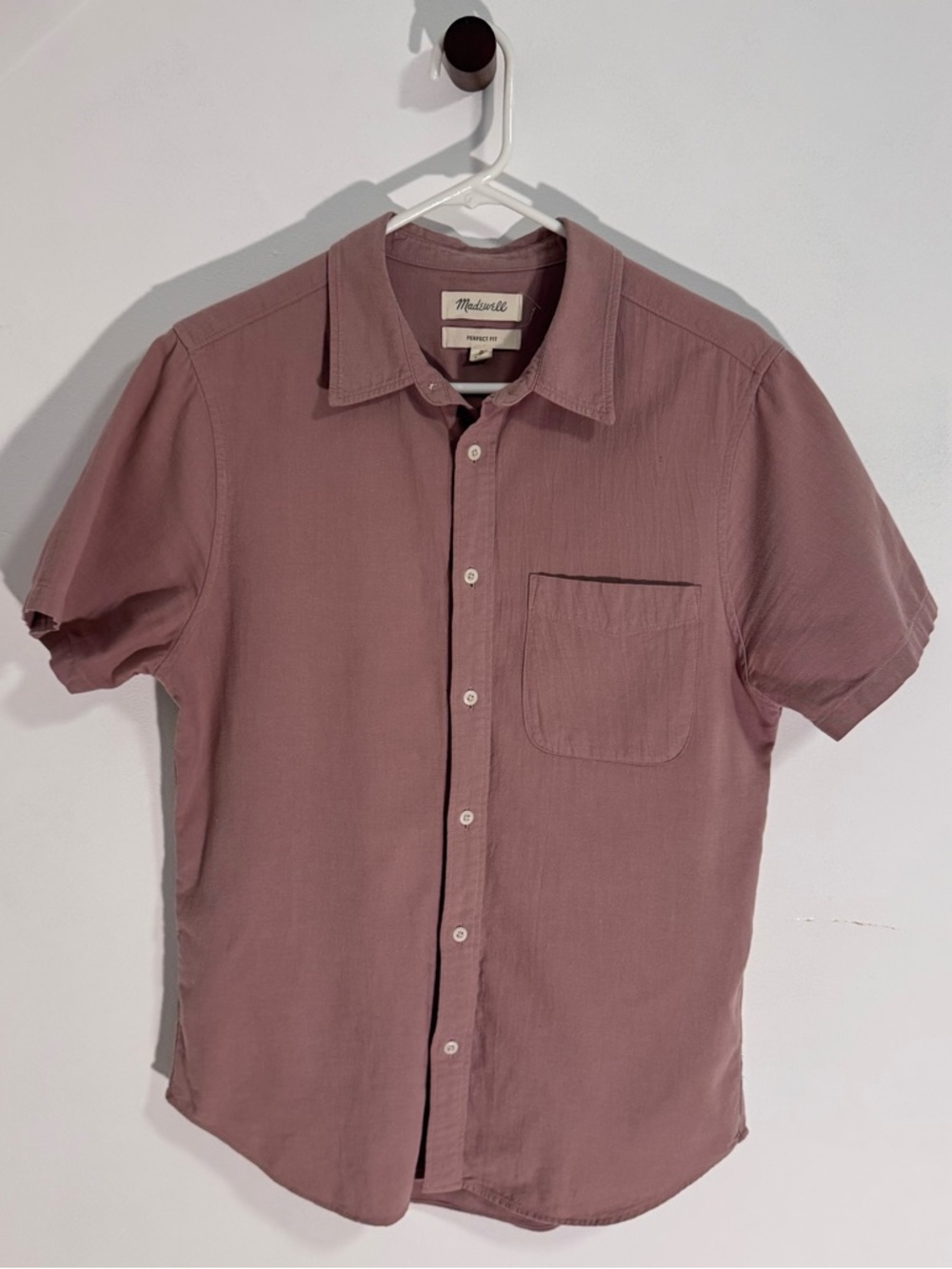 Madewell Men’s Short-Sleeve Button-Down Shirt — Dusty Mauve